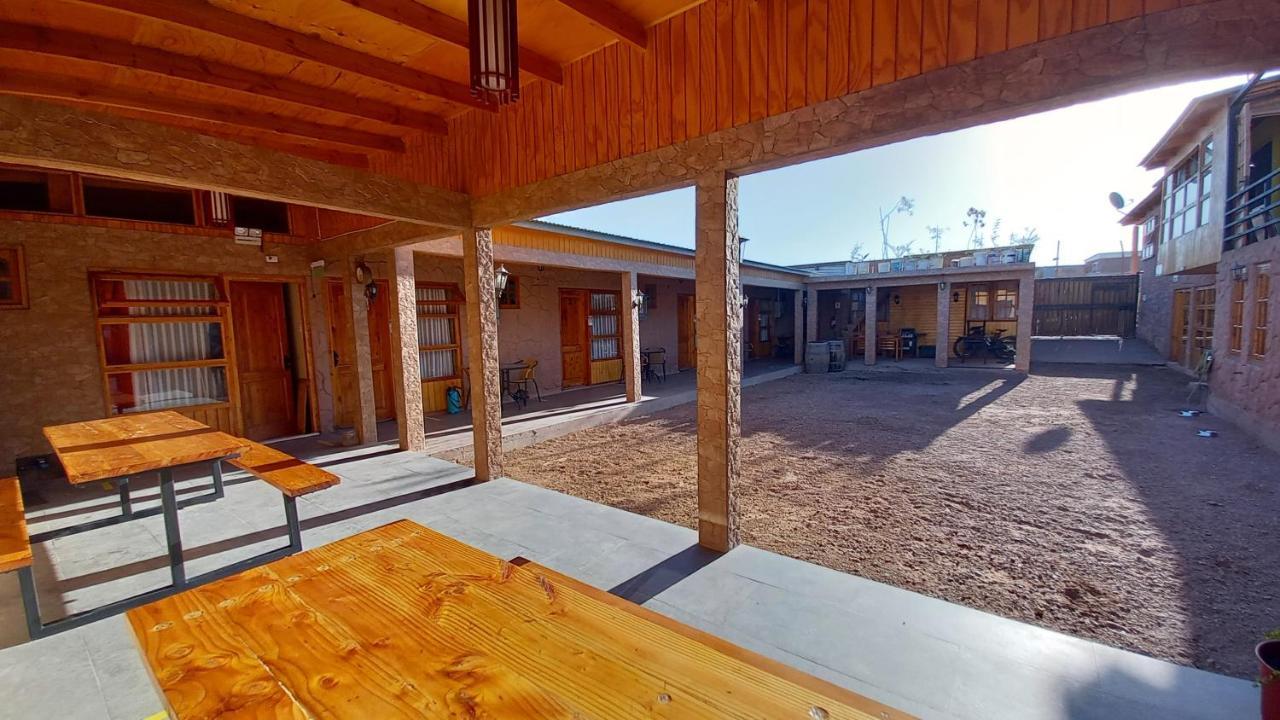 La Tribu Del Indio Hotel ซานเปโดร เด อาตากามา ภายนอก รูปภาพ
